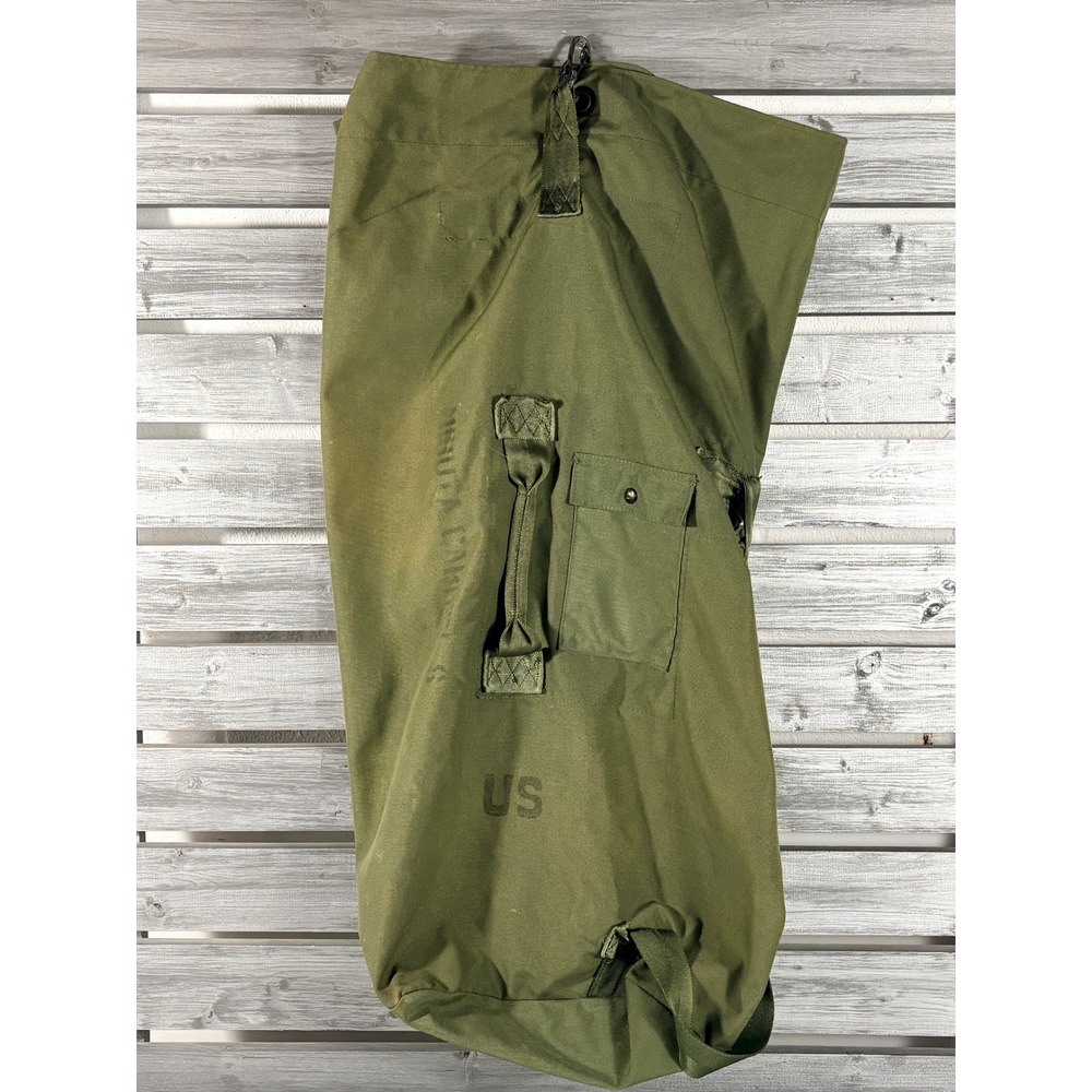 Vintage US Military Olive Drab Canvas Duffel Sea Bag Backpack Straps 34x22